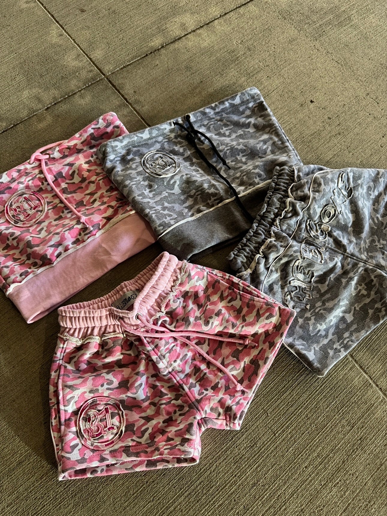 PINK ‘TB1 CAMO’ SHORTS